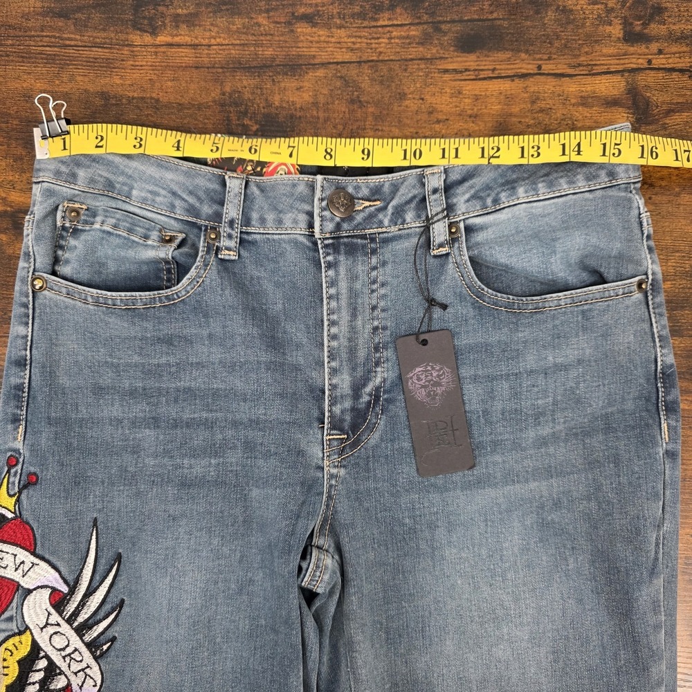 NWT Ed Hardy Slim Fit Flare Jeans "New York"‎ Dragon Embroidered Sz 30x32 Womens - Picture 7 of 10